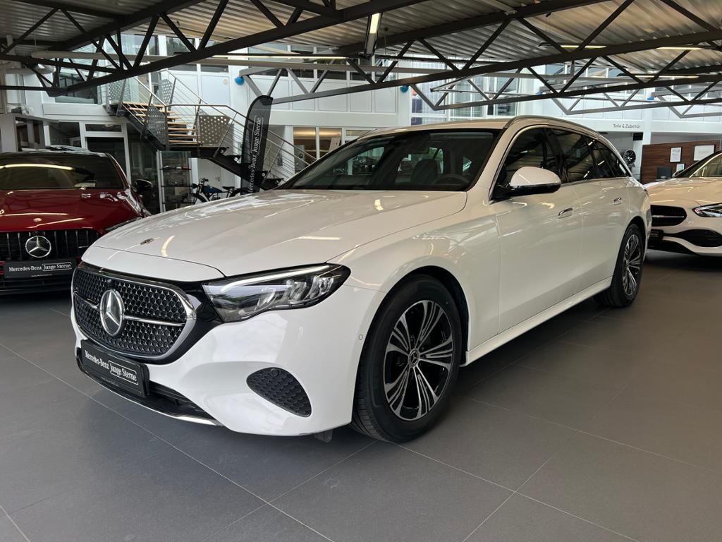 Mercedes-Benz E 220 T d Avantgarde Distronic Kamera AHK 18Zol foto 3