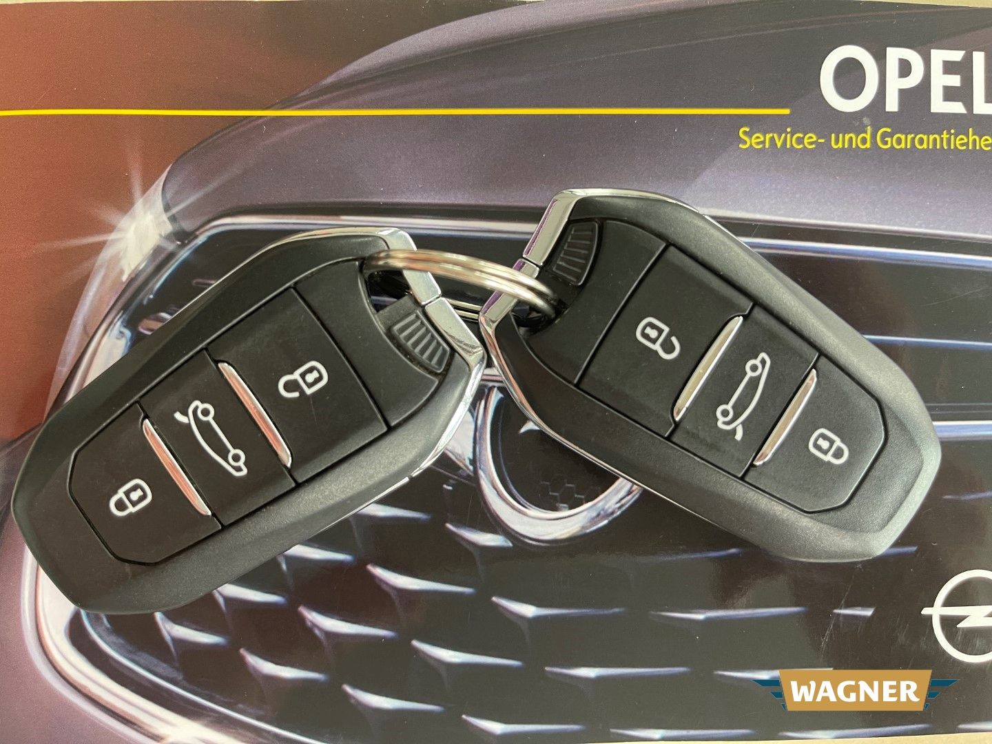 Fahrzeugabbildung Opel Corsa F GS Line Automatik Sportsitze Sitzheizung