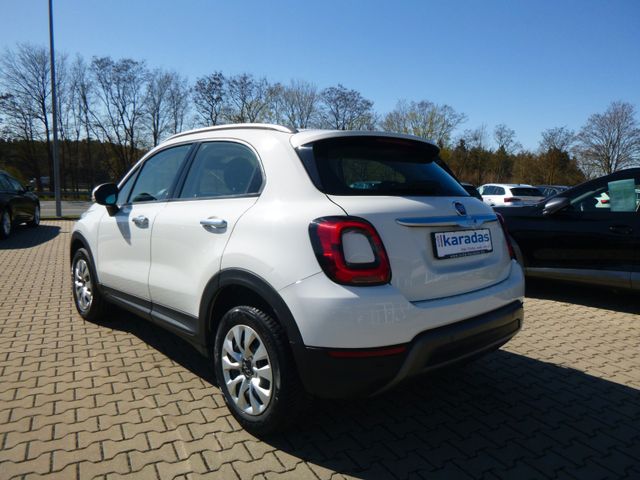 Fahrzeugabbildung Fiat 500X Cross >Automatik/Teilleder<