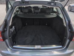 MERCEDES-BENZ C 200 T 9G-TRONIC Avantgarde~MultiBeam~Kam~FL