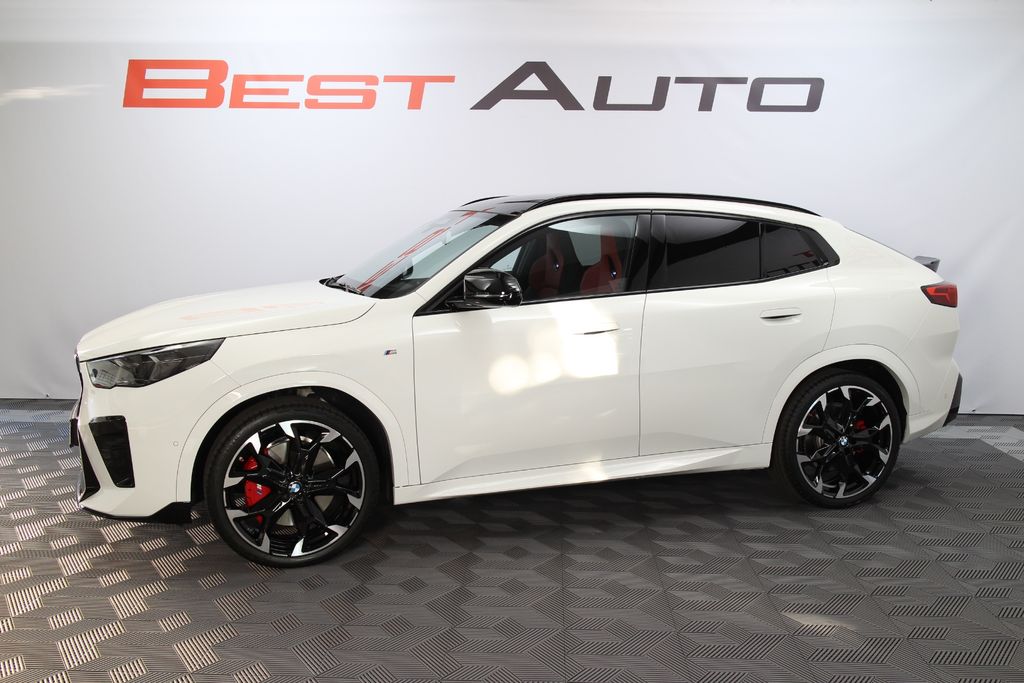 Image of BMW X2