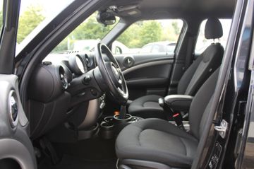 Fahrzeugabbildung MINI ONE Countryman One Navi