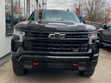 Chevrolet Silverado 1500 Crew Cab Trail Boss 6.2l 4.99% - Chevrolet Silverado: Crew Cab