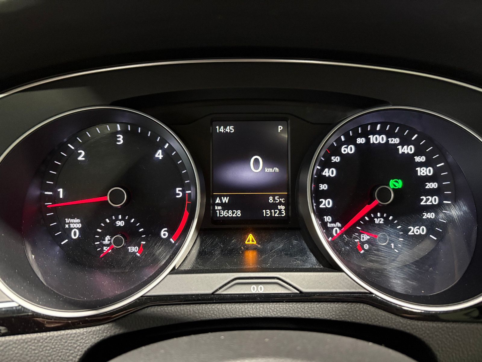 Fahrzeugabbildung Volkswagen Passat Variant Highline BMT/KAMERA/NAVI/SHZ/ACC/