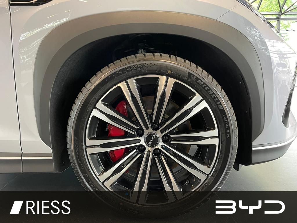 BYD SEALION 7