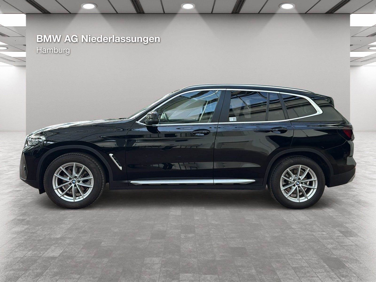 BMW X3 xDrive20i Navi Kamera Pano.Dach Sportsitze foto 2
