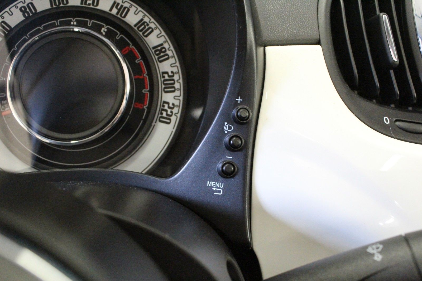 Fahrzeugabbildung Fiat 500C 1.2 8V Lounge*Klima*PDC*