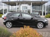 Mercedes-Benz A 180 Urban 6G LED Navi Tempomat Garantie - Mercedes-Benz A-Klasse aus 2016