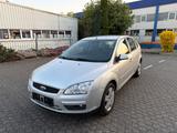 Ford Focus 1.Hand Tempomat Allwetterreifen Tüv Neu - Ford Focus aus 2007 mit Benzin-Antrieb: Limousine