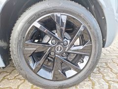Fahrzeugabbildung Opel Corsa F 1.2 55KW LED, RFK, Tot-Winkel, SHZ