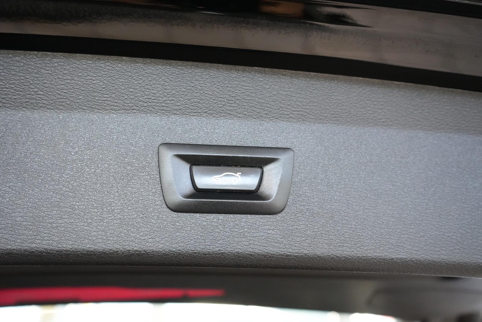 BMW X1 sDrive 18 i Advantage, миниатюра 16