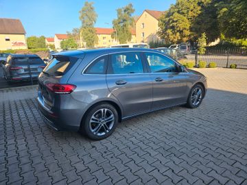 Mercedes B 180 - 6