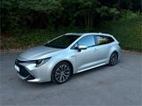 Toyota Corolla Hybrid 2,0 Sehr gepflegt - Toyota Corolla: Se