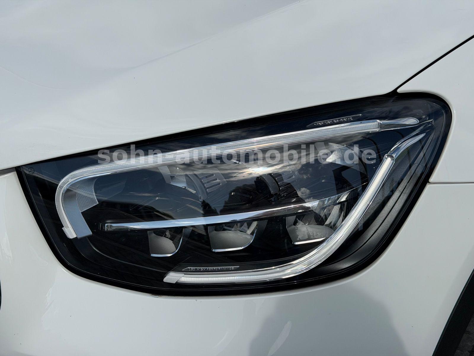 Mercedes-Benz GLC 300 e 4M AMG-Line/Pano/Distro/Night/Wide/AHK