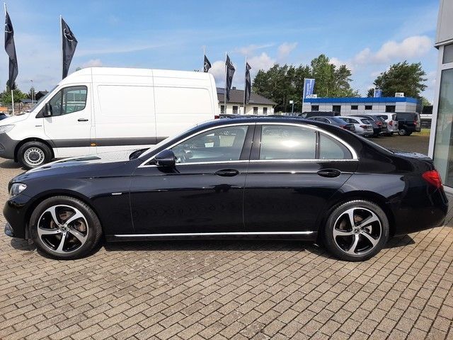 Mercedes-Benz E 220 d Avantgarde 360Grad Kamera+Sport Style Pa