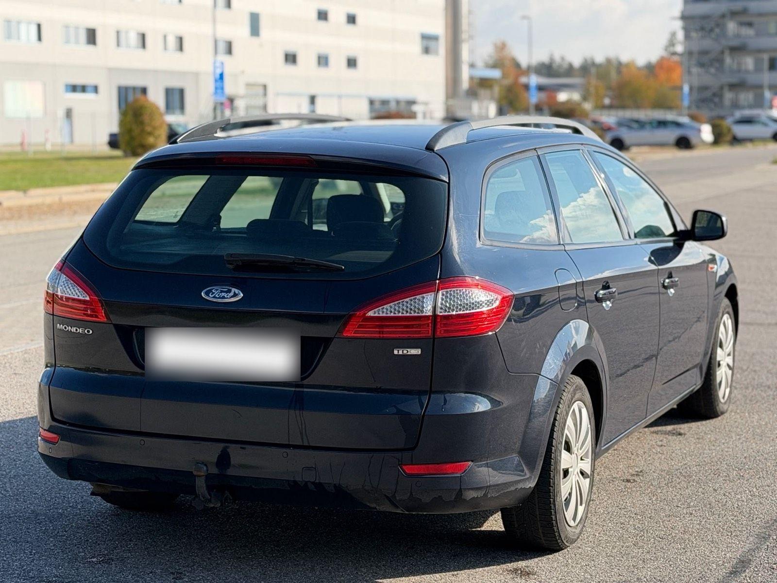 Ford Mondeo 2008 — interior