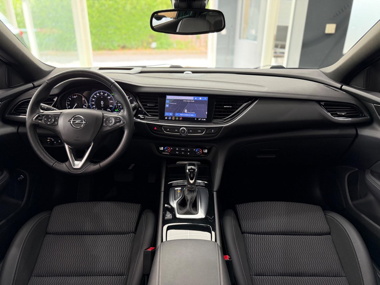 Opel Insignia B Sports Tourer Business*AHK*KAMERA*