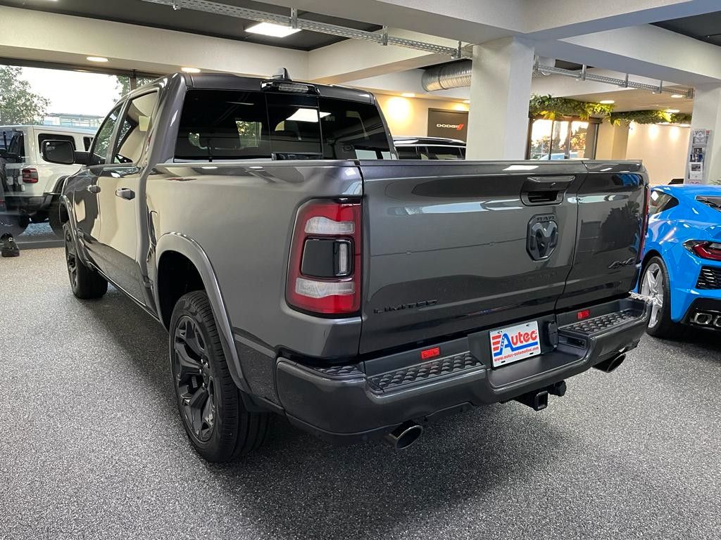 Fahrzeugabbildung Dodge 2023 LIMITED NIGHT EDITION-HUD-TAILGATE-LUFT