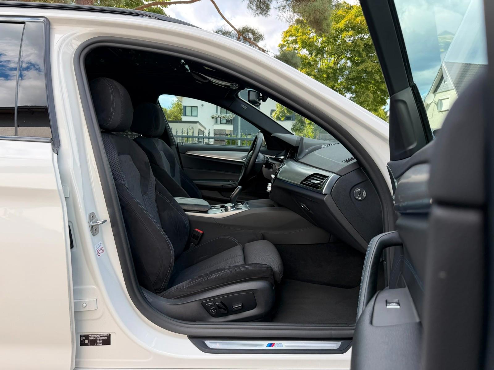BMW 540 I X M-SPORTPAKET LED PANORAMIQUE DIGITAL COCKPIT 19 | 340 ch | 4X4 | BVA | ASSISTENZPAKET|NAVIPRO