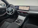 BMW 320d Touring M Sportpaket Pano AHK HiFi adapLED - BMW 320 in Duisburg
