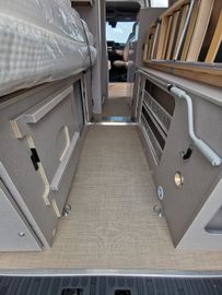 Fahrzeugabbildung Bürstner Delfin Limited C 621 - Einzelbetten, HOT-DEAL! -