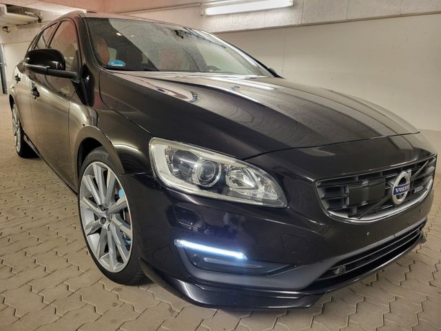 Volvo V60 3.0 T6 AWD R-DESIGN/ HEICO / POLESTAR 329PS