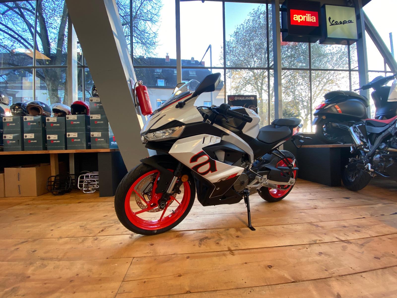 Aprilia RS457