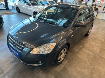 MYAUTOCENTER – Gebraucht- und Jahreswagen mit Werkstattservice in Pfaffenhofen Kia cee´d Sportswagon Vision*2. Hand*Klima*AHK*SHZ*