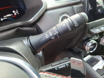 Renault Captur RS-Line TCe 160 °LED°Navi°RFK°PDC°SHZ°