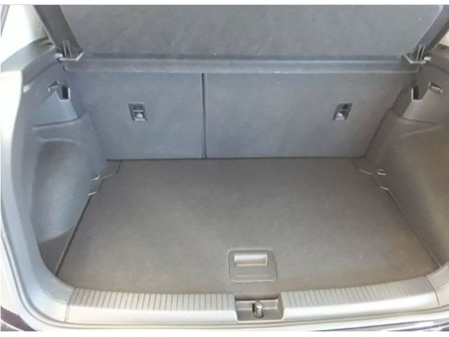 T-Cross 1.0 TSI DSG Style Kamera/Matrix/ACC/Navi