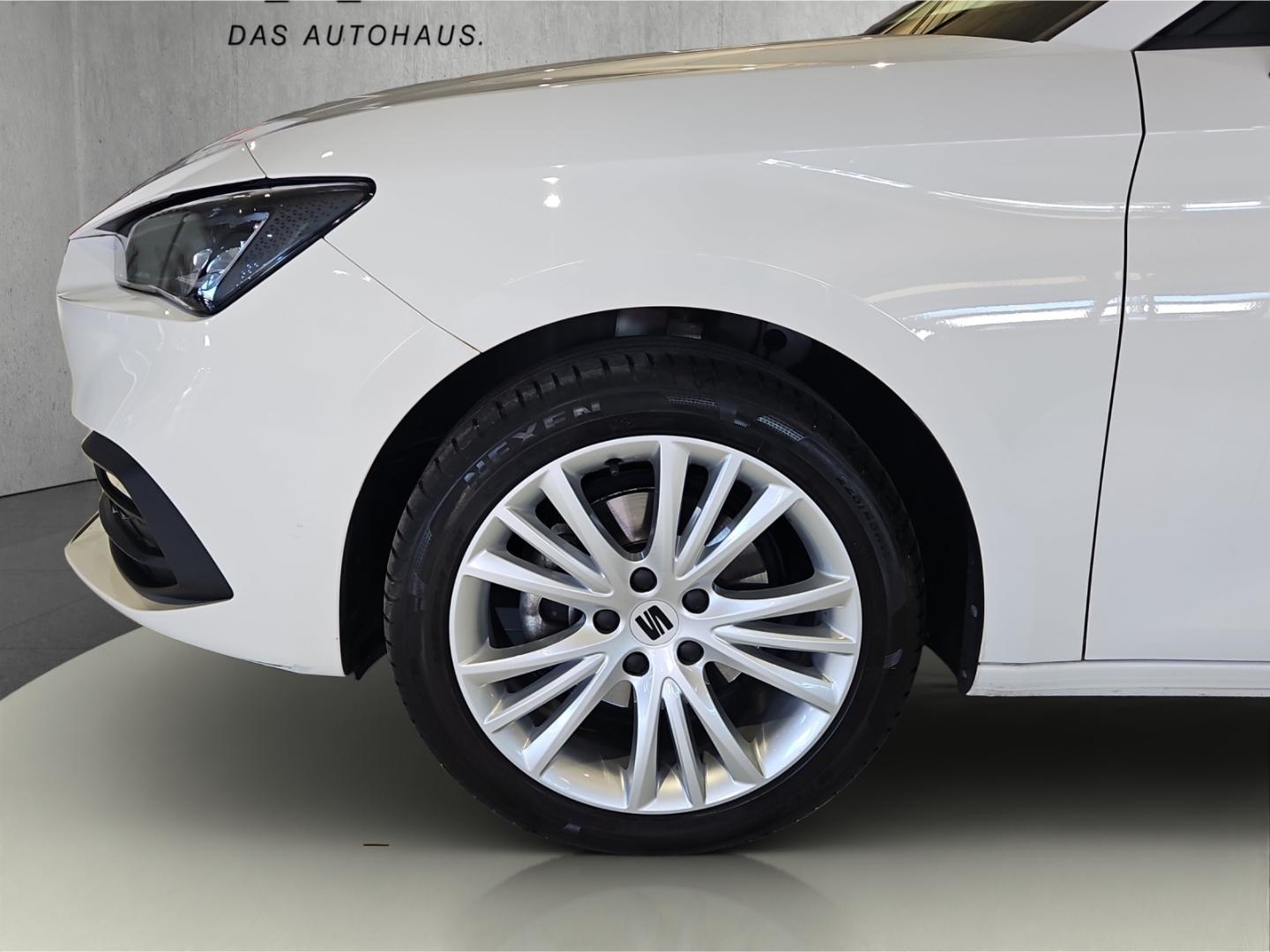 SEAT Leon Style 1.0 PDC hinten Kamerasysten SHZ, миниатюра 3