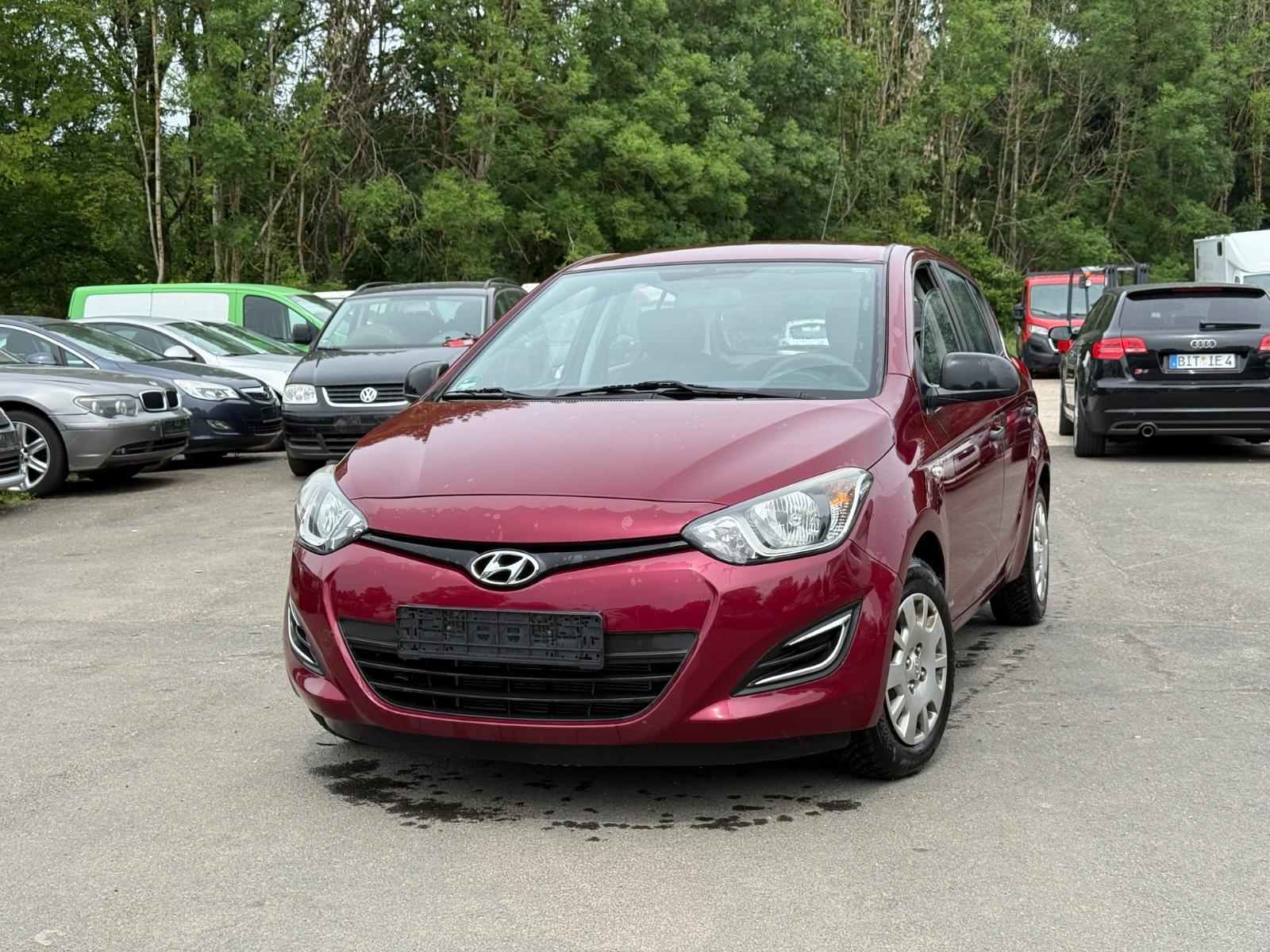 Hyundai i20 Classic*TÜV-07/2027*1.HAND*8.FACH*