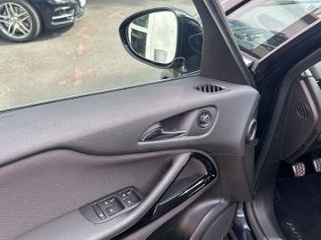 Opel Zafira Tourer - 11