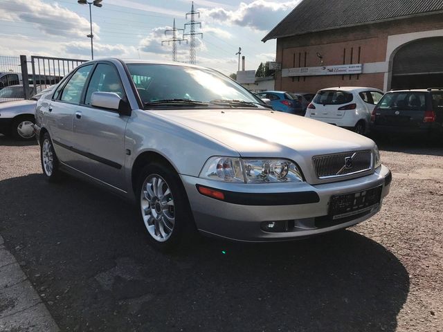 Volvo S40 1.8 Comfort/1.Hand/AutomatikTüv 01/2027