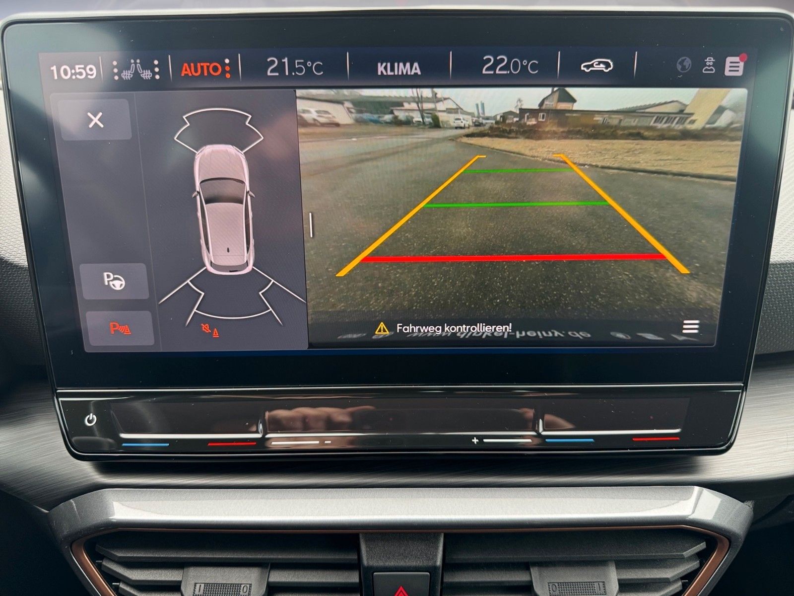 Fahrzeugabbildung CUPRA Leon 1.5 TSI