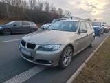 BMW 3er 318i E91 Touring Facelift - BMW 3er Reihe aus 2008: Facelift