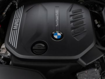 Fahrzeugabbildung BMW 520d xD Tour Sport Line Pano H/K Exklusiv Paket