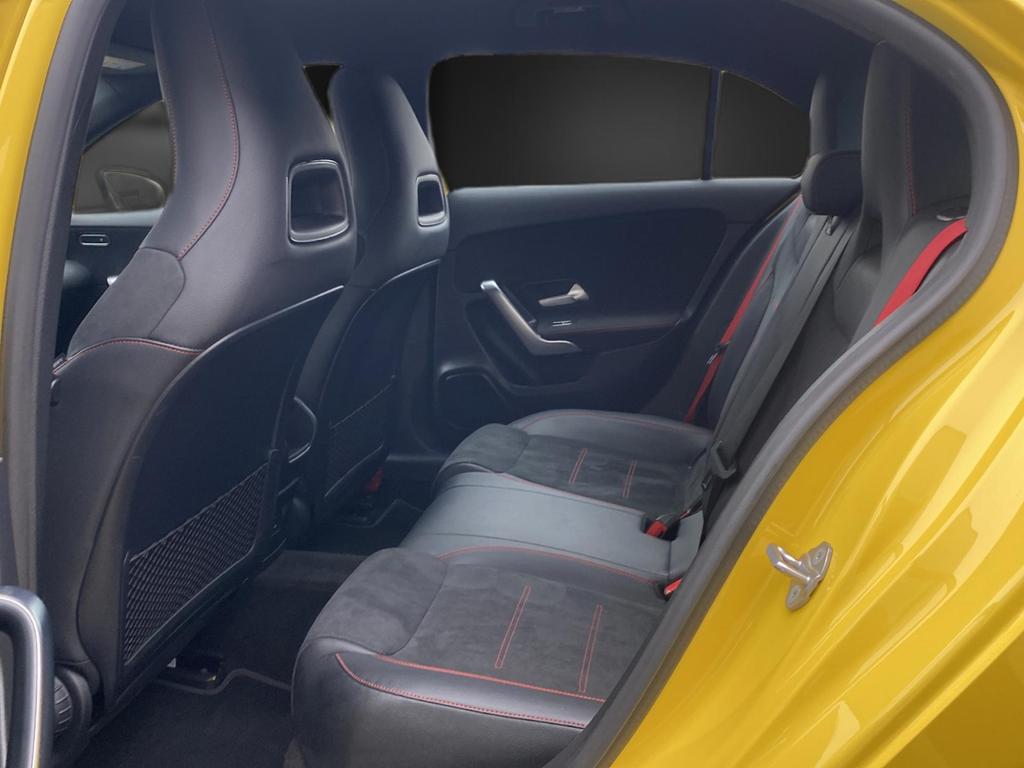 Mercedes-Benz A 45 AMG