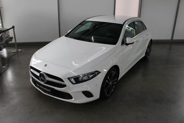 Vorschaubild von: Mercedes-Benz
A 200 d Edition 19 Progressive LED Kamera Ambien