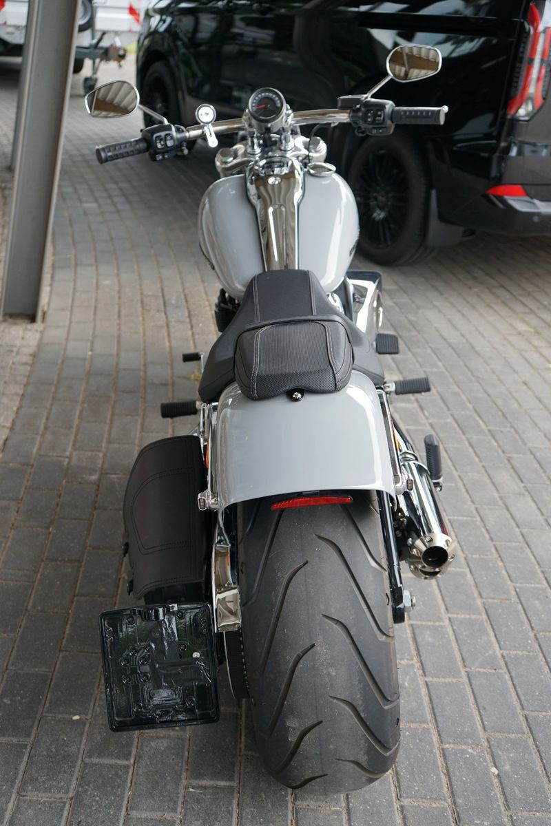 Fahrzeugabbildung Harley-Davidson Breakout 117 MY25 - FXBR - Thunderbike - Jekill