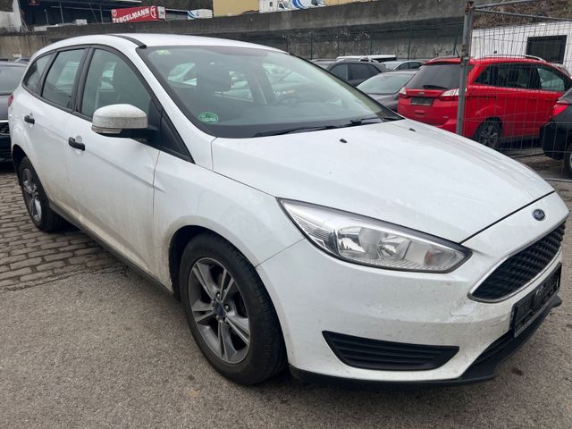 Ford Focus 1.5TDCI Turnier Ambiente Zahnriememschaden