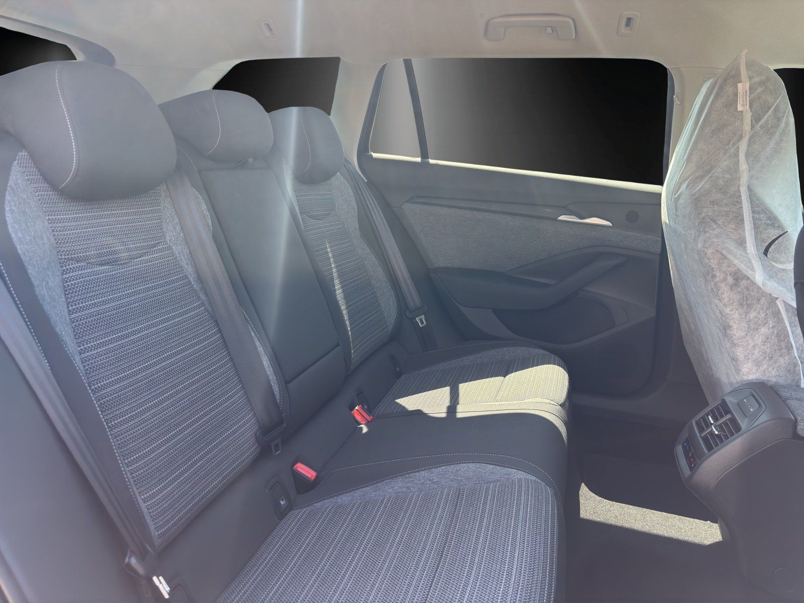 Fahrzeugabbildung SKODA Superb Combi Selection 1,5 TSI iV 150 kW DSG