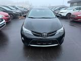 Toyota Auris Life 2,0-l-D-4D S/S Navi+Camera - Toyota Auris: 2.0