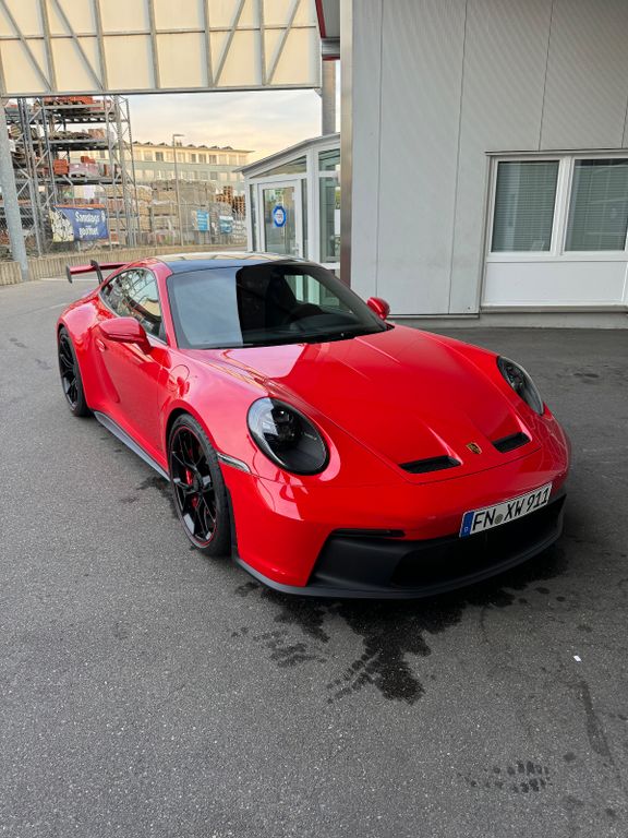 Image of Porsche 992