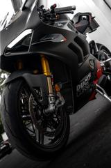 Ducati Panigale V4 SP2 *Neuwertig*wenig KM*Umbauten* - DUCATI UMBAU