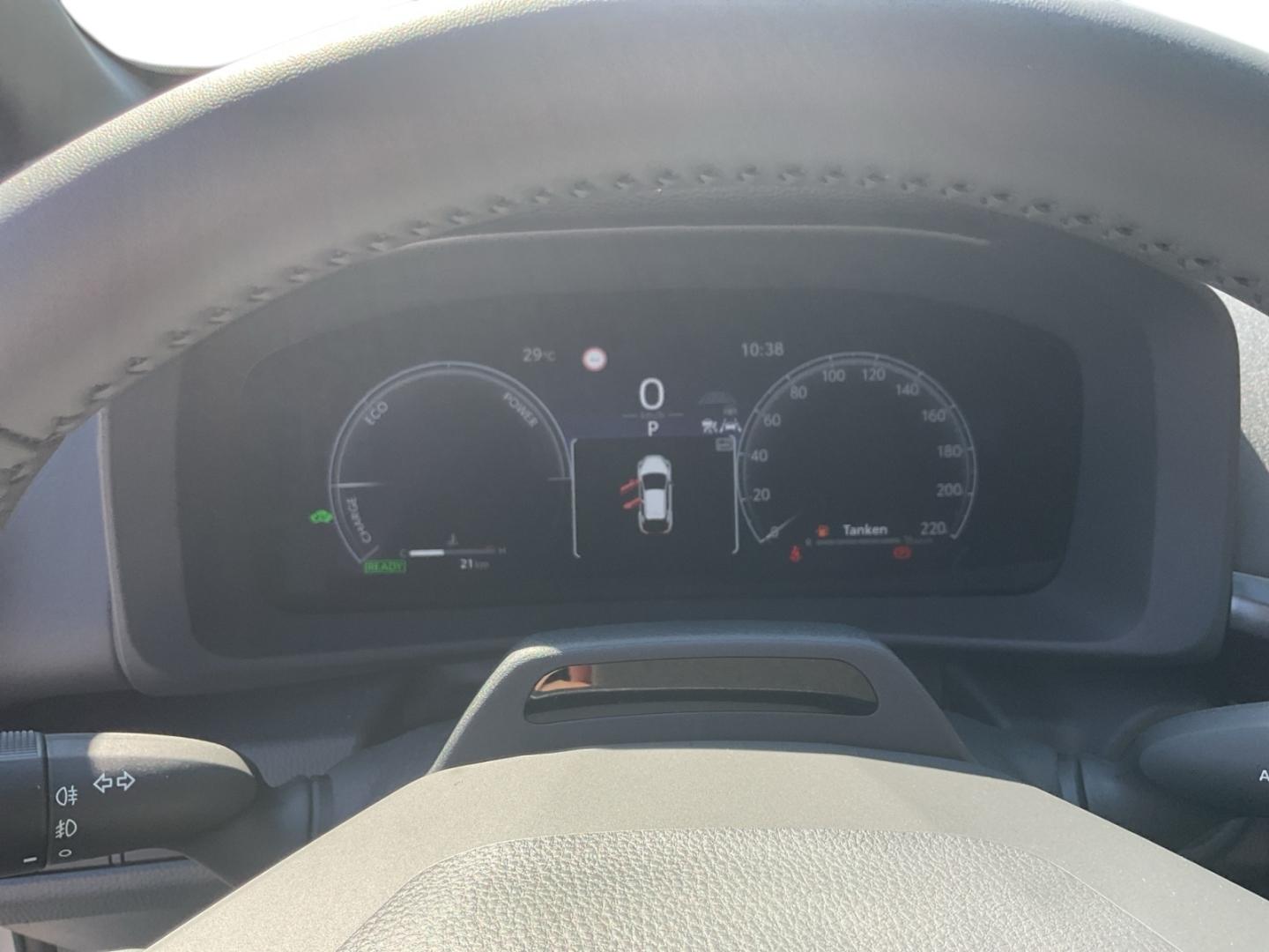 Toyota C-HR Plug-In 2,0 l, 223 PS CVT.4x2 Plugin SUV TE