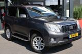 Toyota Land Cruiser 3.0 D-4D 3DRS VX A/T VAN   - Toyota Land Cruiser: Vx