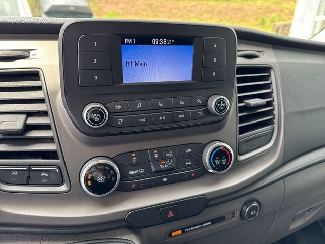 Fahrzeugabbildung Ford Transit Custom 2.0 TDCi 320 L1 Trend #6-Sitzer