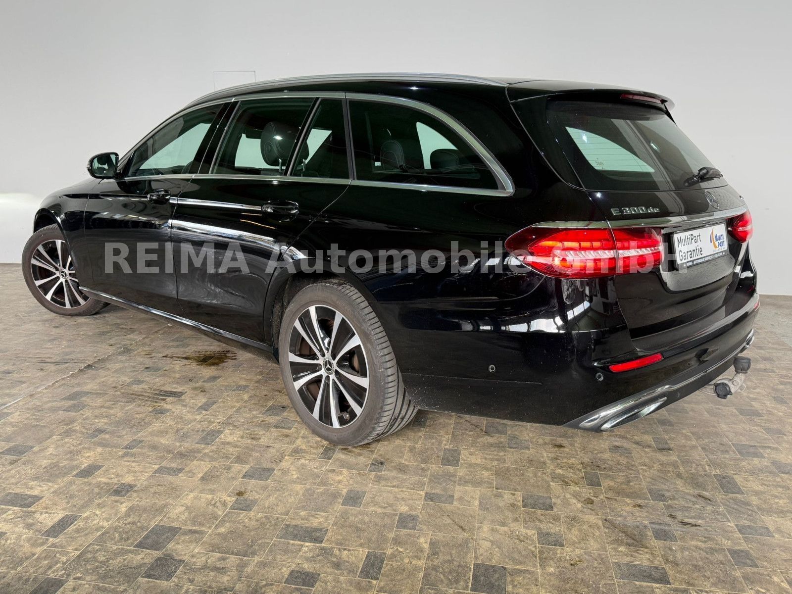 Fahrzeugabbildung Mercedes-Benz E 300 de T 4Matic,