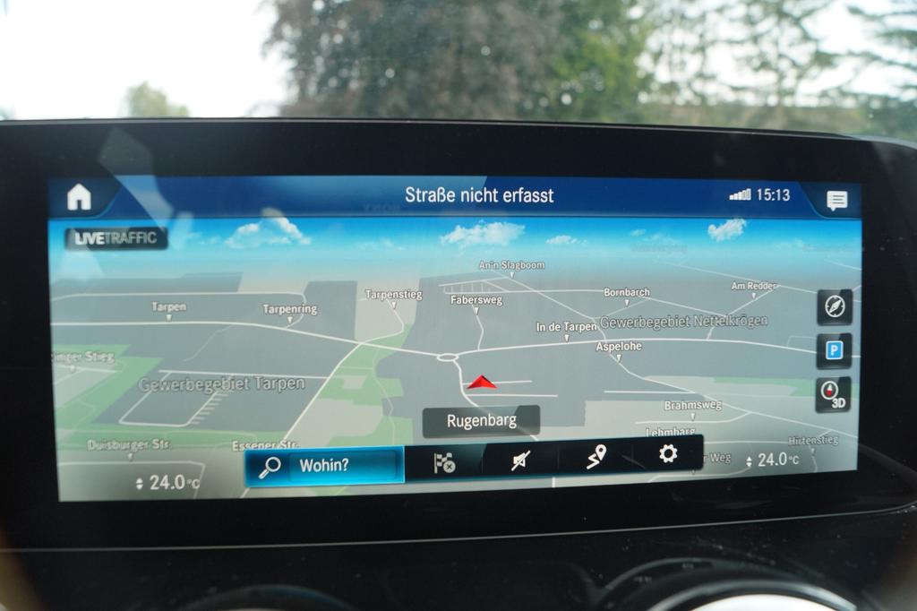 Mercedes-Benz GLB 220